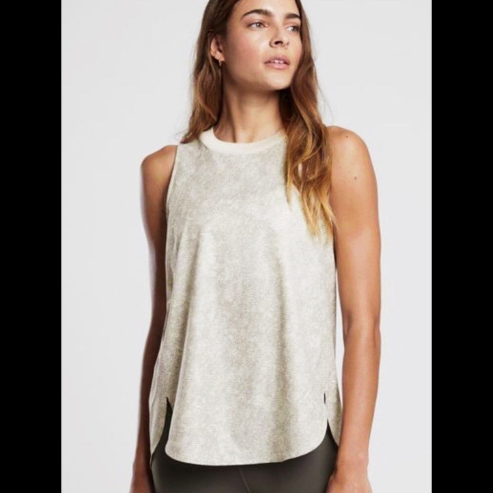Athleta Relaxed Zephyr Tank Top in Pearl White Python